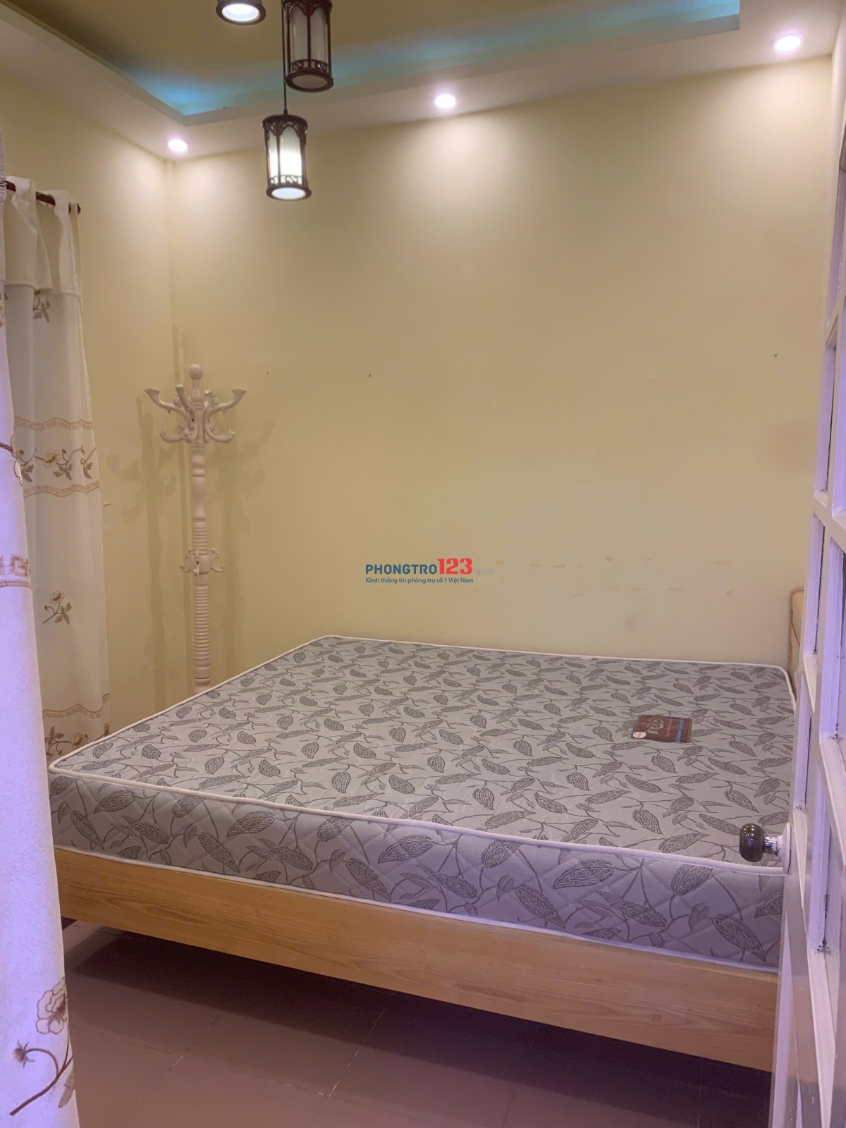 Cho thuê căn hộ 60m2 ở Chung cư Vàng, Khe Sanh, Đà Lạt