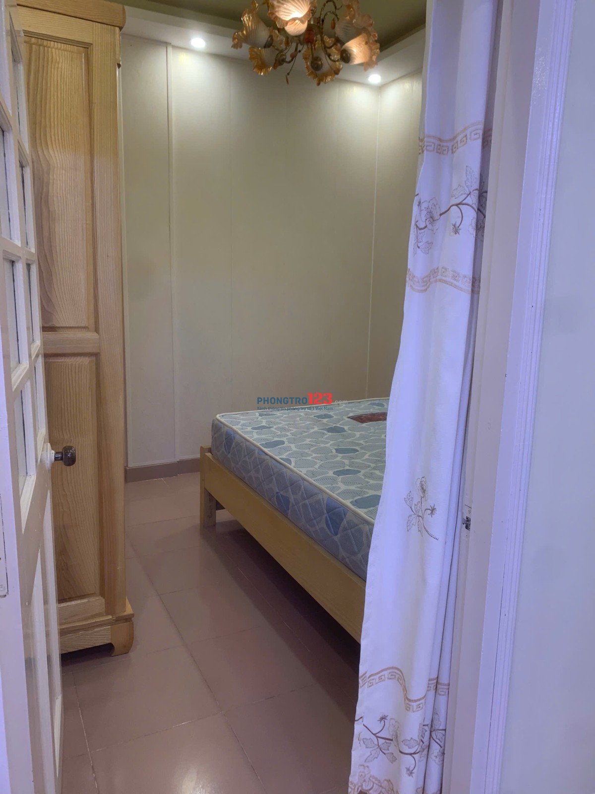 Cho thuê căn hộ 60m2 ở Chung cư Vàng, Khe Sanh, Đà Lạt