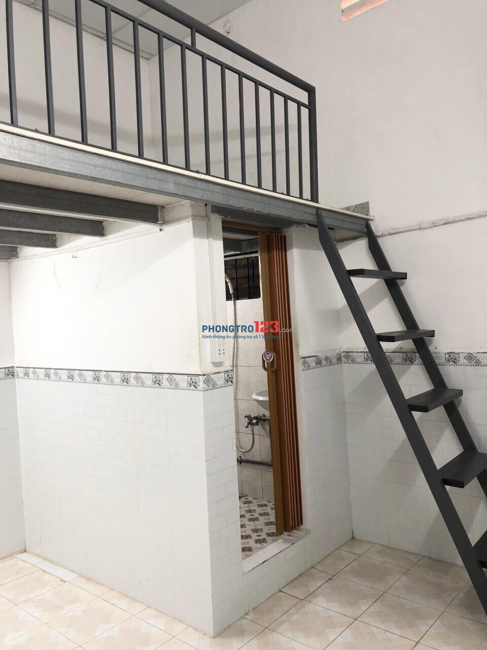 Cho thuê một phòng trọ có gác, thoáng , wc riêng tại Nguyễn Kiệm, P Hạnh Thông