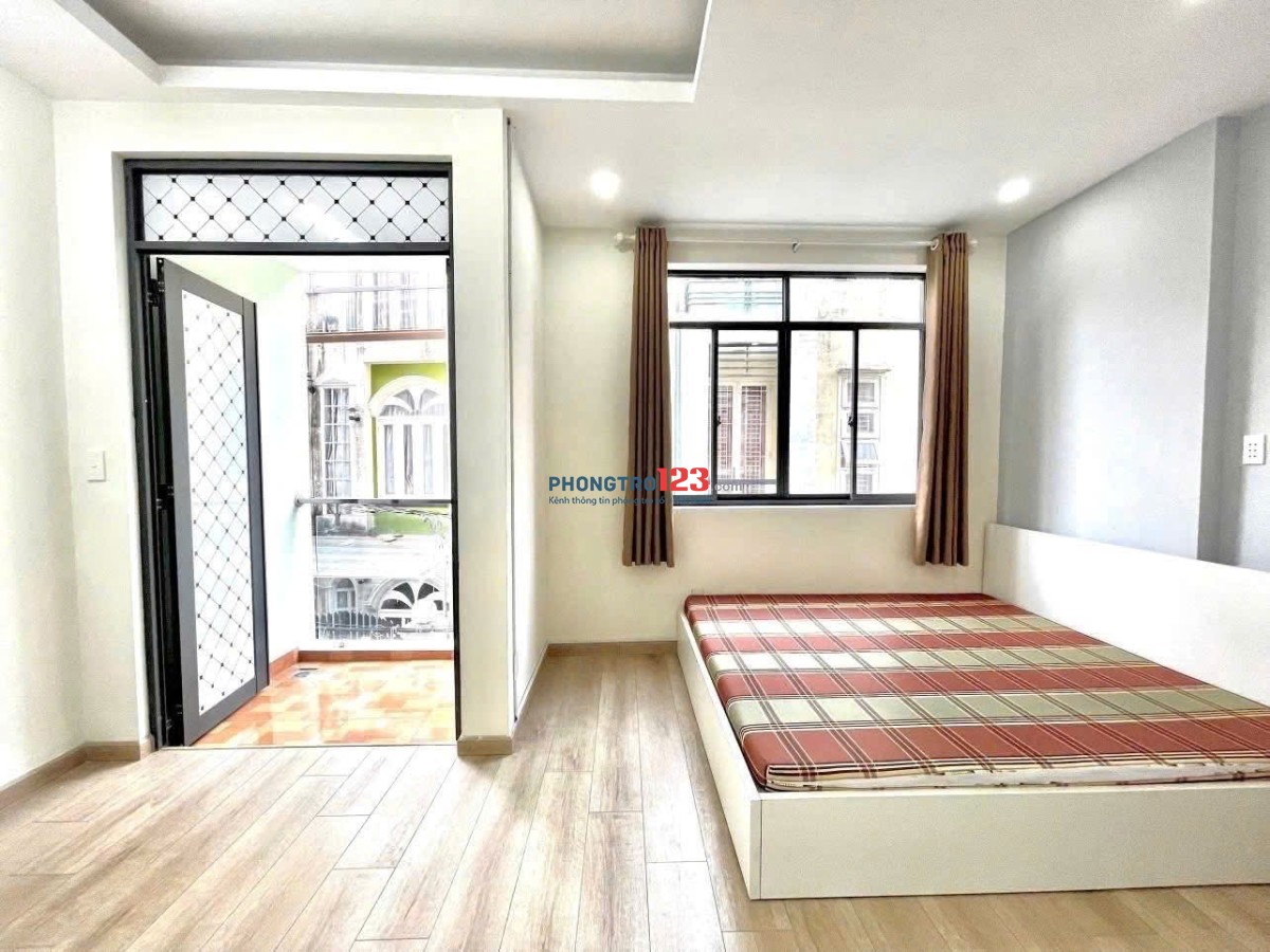 Thuê Phòng Trọ Ban Công Full Nội Thất Thích Quảng Đức Phú Nhuận Gần Phan Xích Long Ngã Tư Phú Nhuận