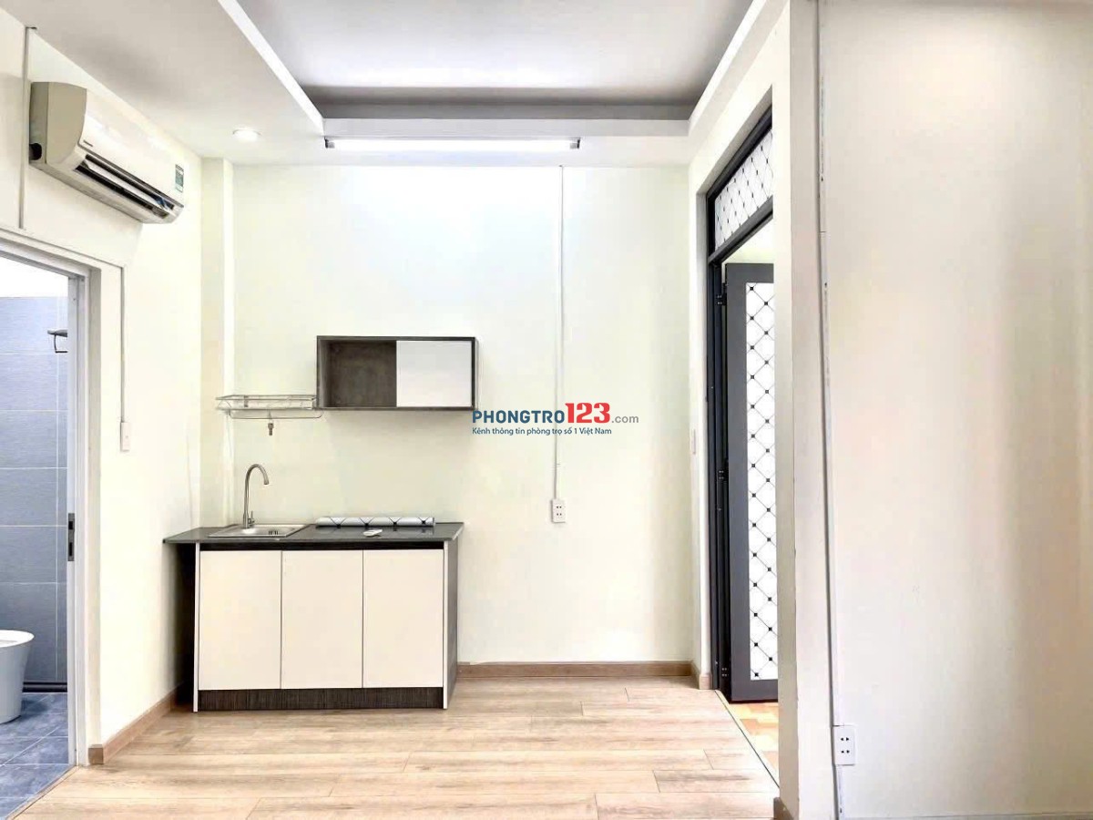 Thuê Phòng Trọ Ban Công Full Nội Thất Thích Quảng Đức Phú Nhuận Gần Phan Xích Long Ngã Tư Phú Nhuận