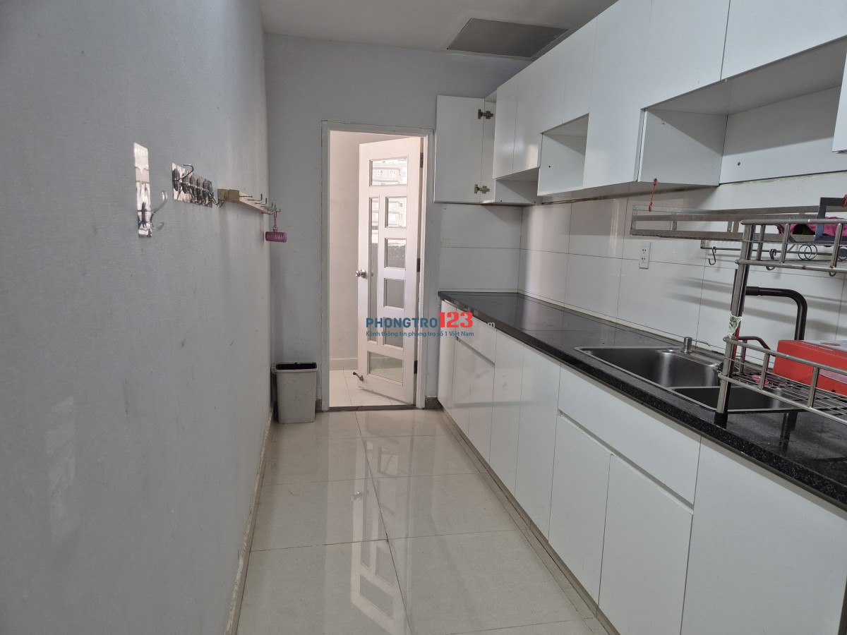 Chính chủ cho thuê căn hộ 2PN – Topaz City, sát Aeon Mall Q8 | Dọn vào ở ngay