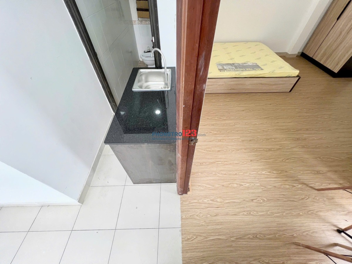 5TrX, 1PN,1WC tách bếp ngay trung tâm Phú Nhuận gần Phan Xích Long, Phan Đình Phùng giáp Q1,Q3