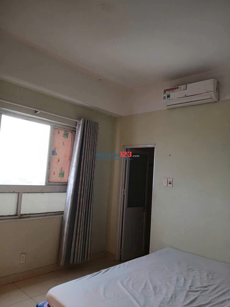 Chung cư Idico Tân Phú: Căn 2p ngủ,70m2,nội thất,giá 9,5tr.