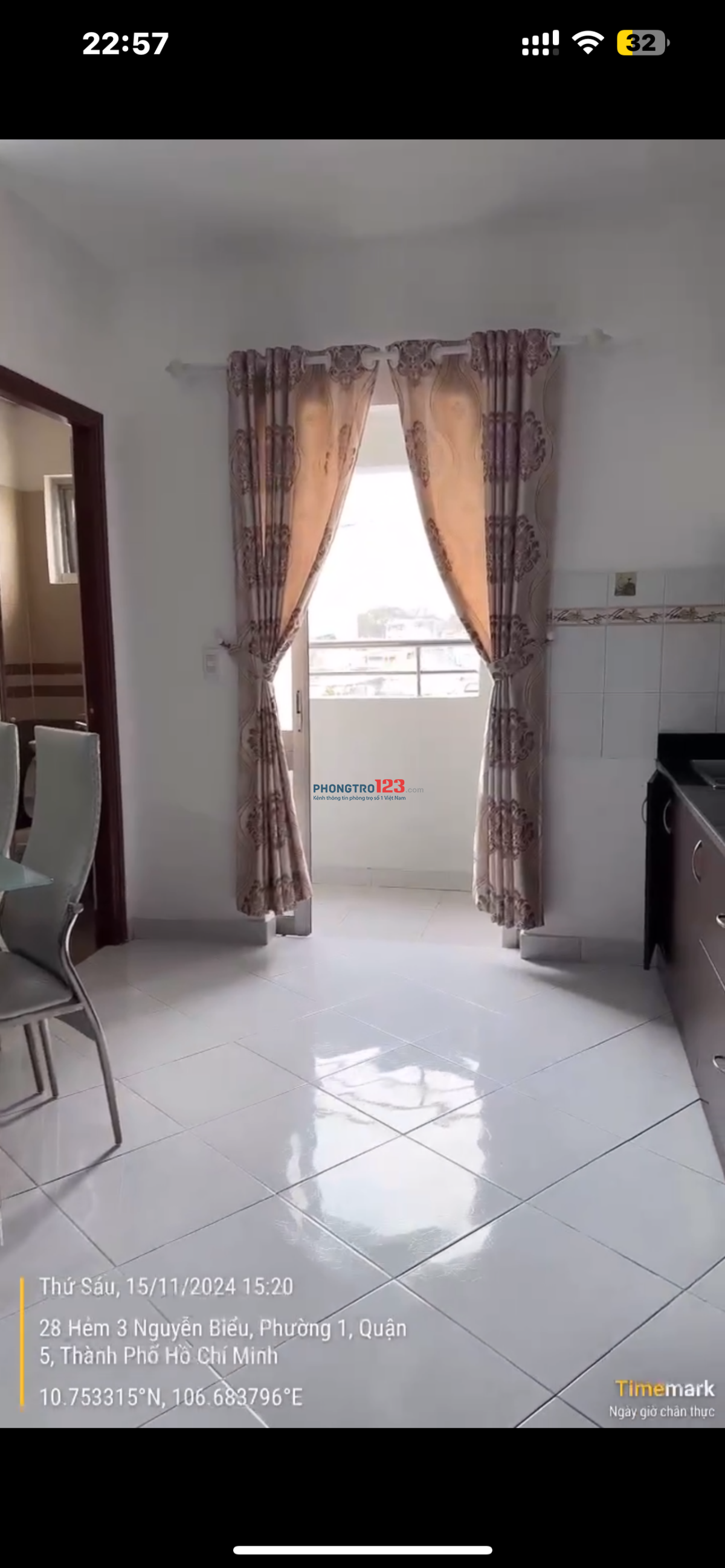 Cho thuê căn hộ chung cư 2pn-2wc-ban công-hầm xe- thang máy mặt tiền Nguyễn Biểu Trung Tâm Quận 5