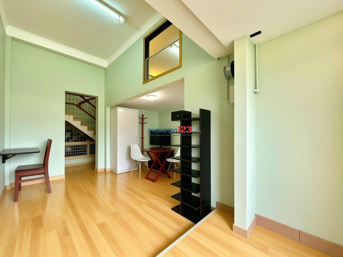 Chung cư Bộ Công an, căn Duplex 8tr mới 40m2, 2PN , 2 PN , ( 2 gác tách biệt ) . View LandMark81