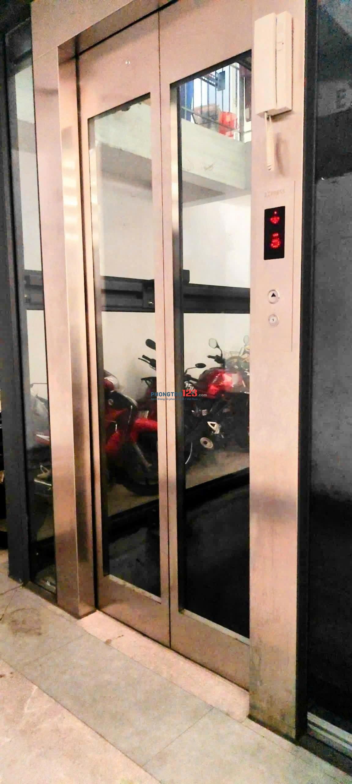 Chung cư Bộ Công an, căn Duplex 8tr mới 40m2, 2PN , 2 PN , ( 2 gác tách biệt ) . View LandMark81