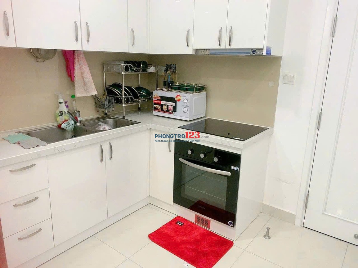 Chung cư Sky Center, Phổ Quang, TB: 1p ngủ, NT mới, ban công, 45m2, 11tr5