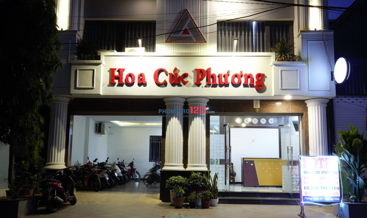 Khách sạn Hoa Cúc Phương tuyển lễ tân ca ngày, lương từ 6.6trieu/tháng