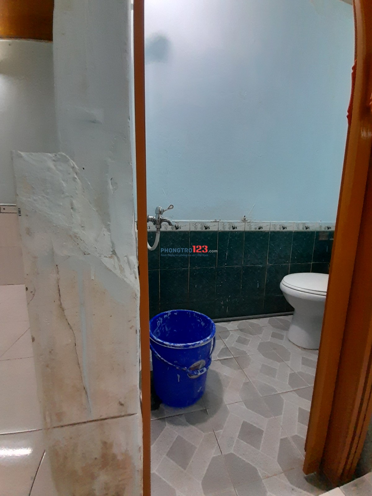 Cho thuê nhà quận 4 (hẽm 148 - 2 sẹc) diện tích 20 mét vuông (5 x 4), hẽm trước nhà 2m