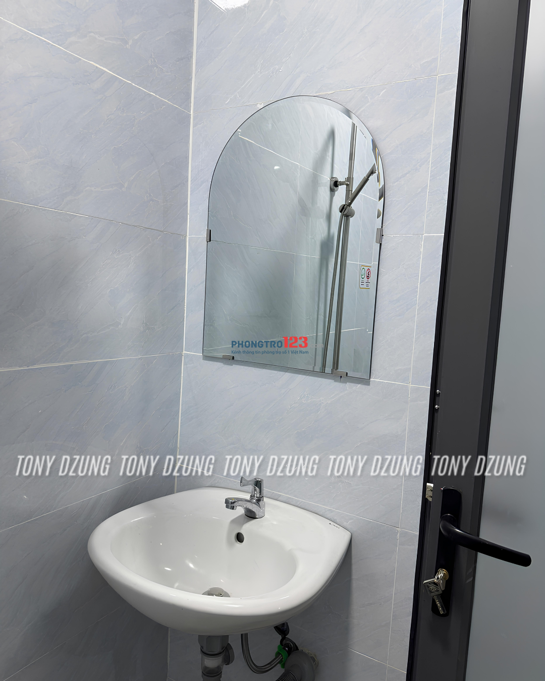 KHAI TRƯƠNG KTX BÌNH THẠNH - KHÔNG TẮC ĐƯỜNG, KHÔNG NGẬP - GẦN HUTECH, GTVT, LANGMARK 81