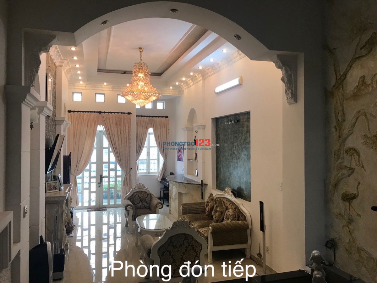 Phòng cho Nữ thuê gần công viên Lê Thị Riêng CMT8, ban công,khóa vân tay, miễn phí 9 tiện ích đạt 3*