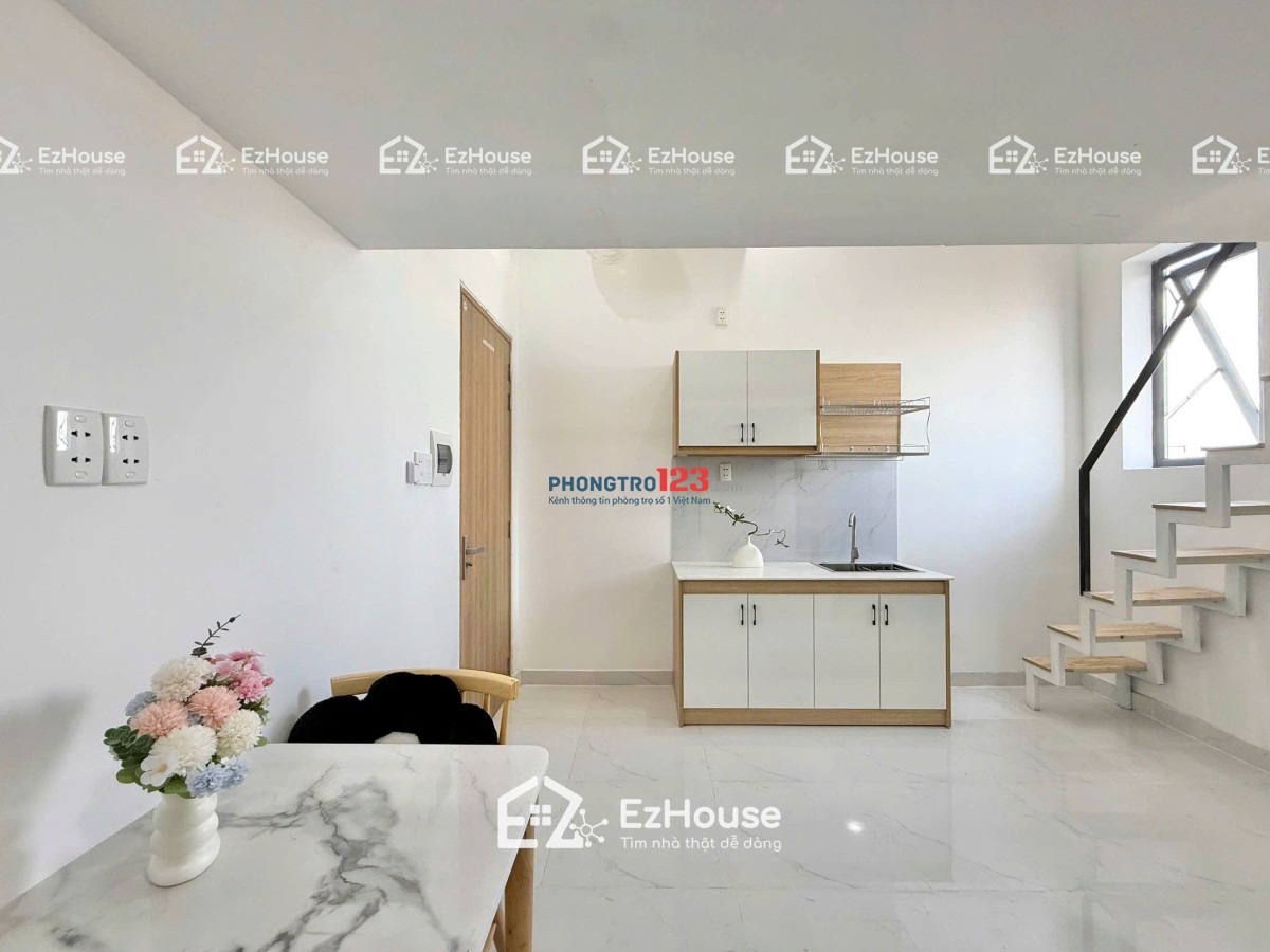 CHO THUÊ PHÒNG DUPLEX CÓ BAN CÔNG – MÁY GIẶT RIÊNG – GẦN ĐH VĂN HIẾN 7PHUT & NGÃY 4 BẢY HIỀN