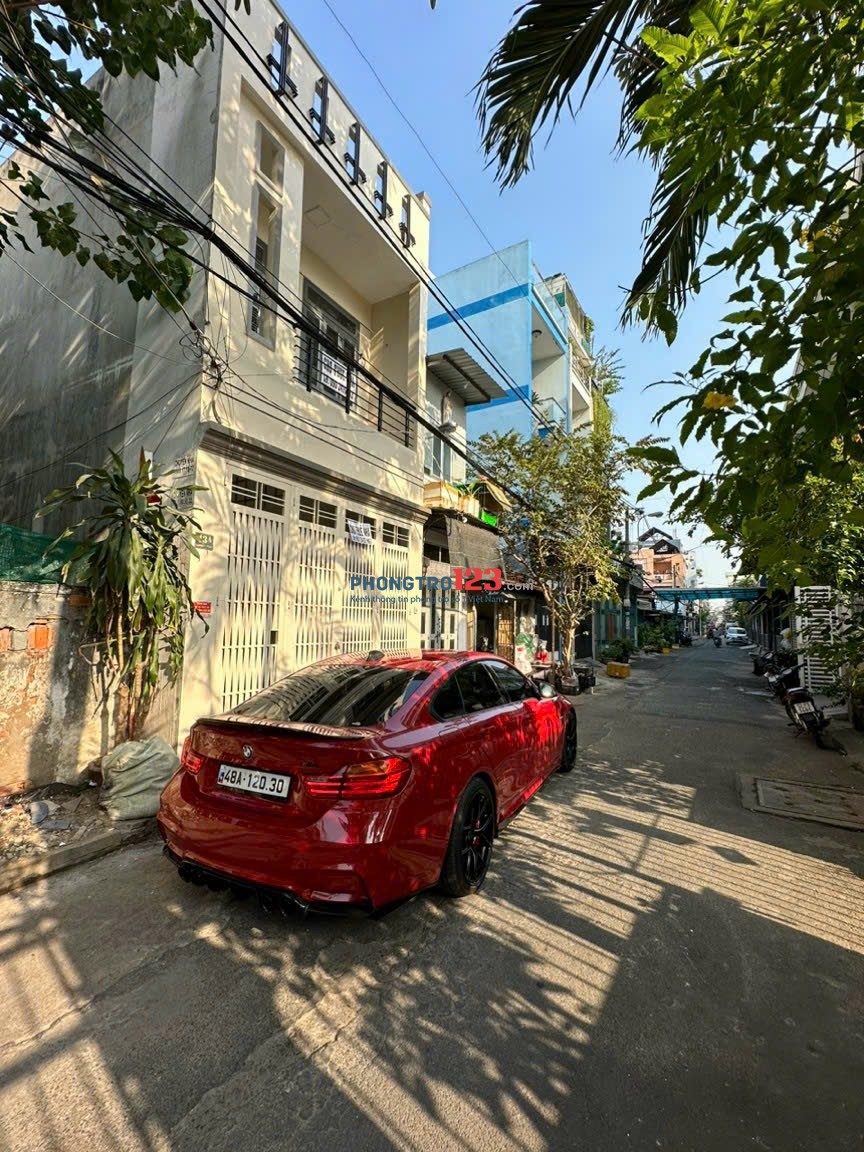 Cho thuê nhà MT Nguyễn Lộ Trạch gần Aeon Tân Phú.