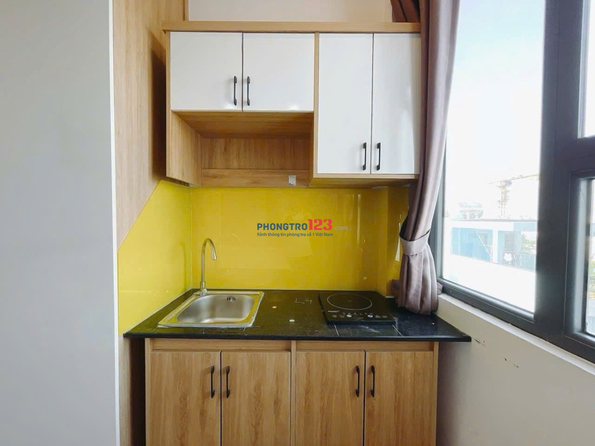 TRỌ BÌNH THẠNH GẦN CHỢ BÀ CHIỂU, ĐH VĂN LANG STUDIO 36m2 BAN CÔNG RỘNG NƠ TRANG LONG BÌNH THẠNH