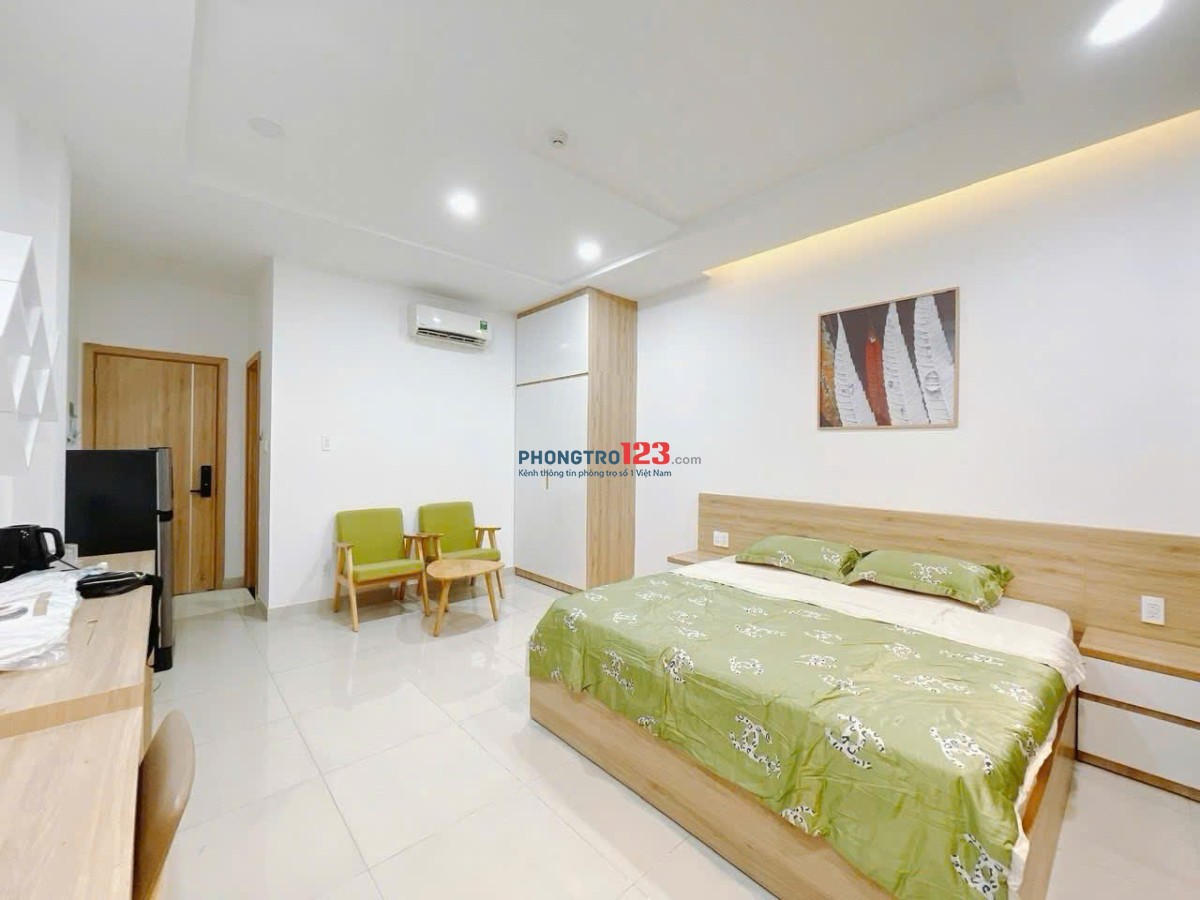 TRỌ BÌNH THẠNH GẦN CHỢ BÀ CHIỂU, ĐH VĂN LANG STUDIO 36m2 BAN CÔNG RỘNG NƠ TRANG LONG BÌNH THẠNH