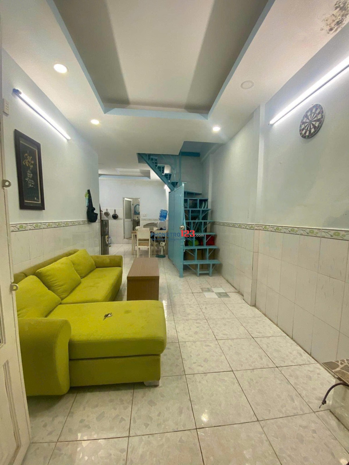 Cho Thuê Nhà 1 Trệt, 1 Lầu - 2PN ban Công 60m2 - XVNT, Ngã Tư Hàng Xanh