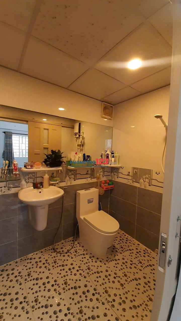 Chung cư Thái An, Nguyễn Văn Quá, q12: 72m2, 2p ngủ, full NT, 8tr/th