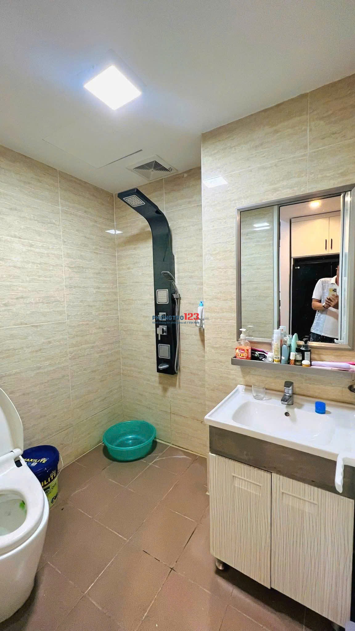 Chung cư Ruby Garden, Nguyễn Sỹ Sách, P15, TB, 57m2, 1PN, 2WC, 8tr/th.