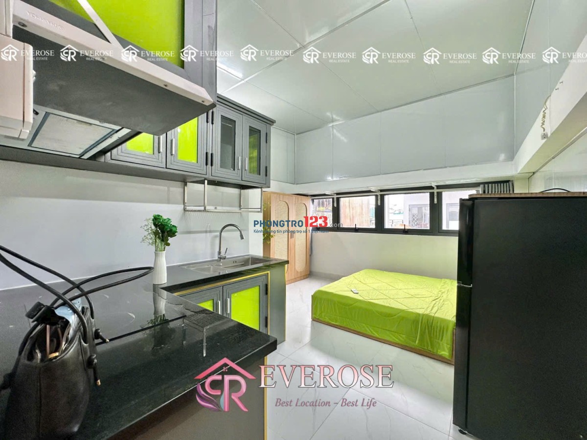 PHÒNG MỚI 100% FULL NỘI THẤT XÁCH VALI VÀO Ở. sát chợ xóm mới, trg học 6 bước chân