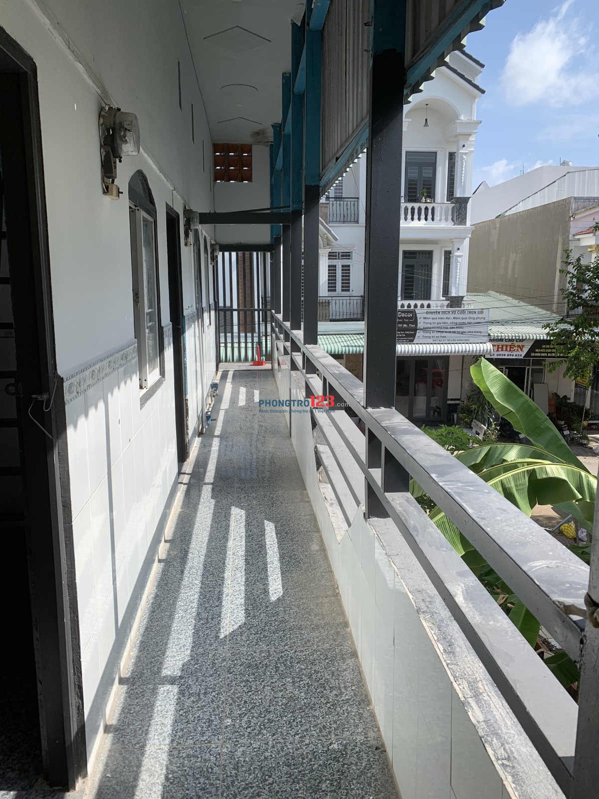 Trọ 1tr8 mặt tiền đường số 5 sau ĐHYD có nội thất