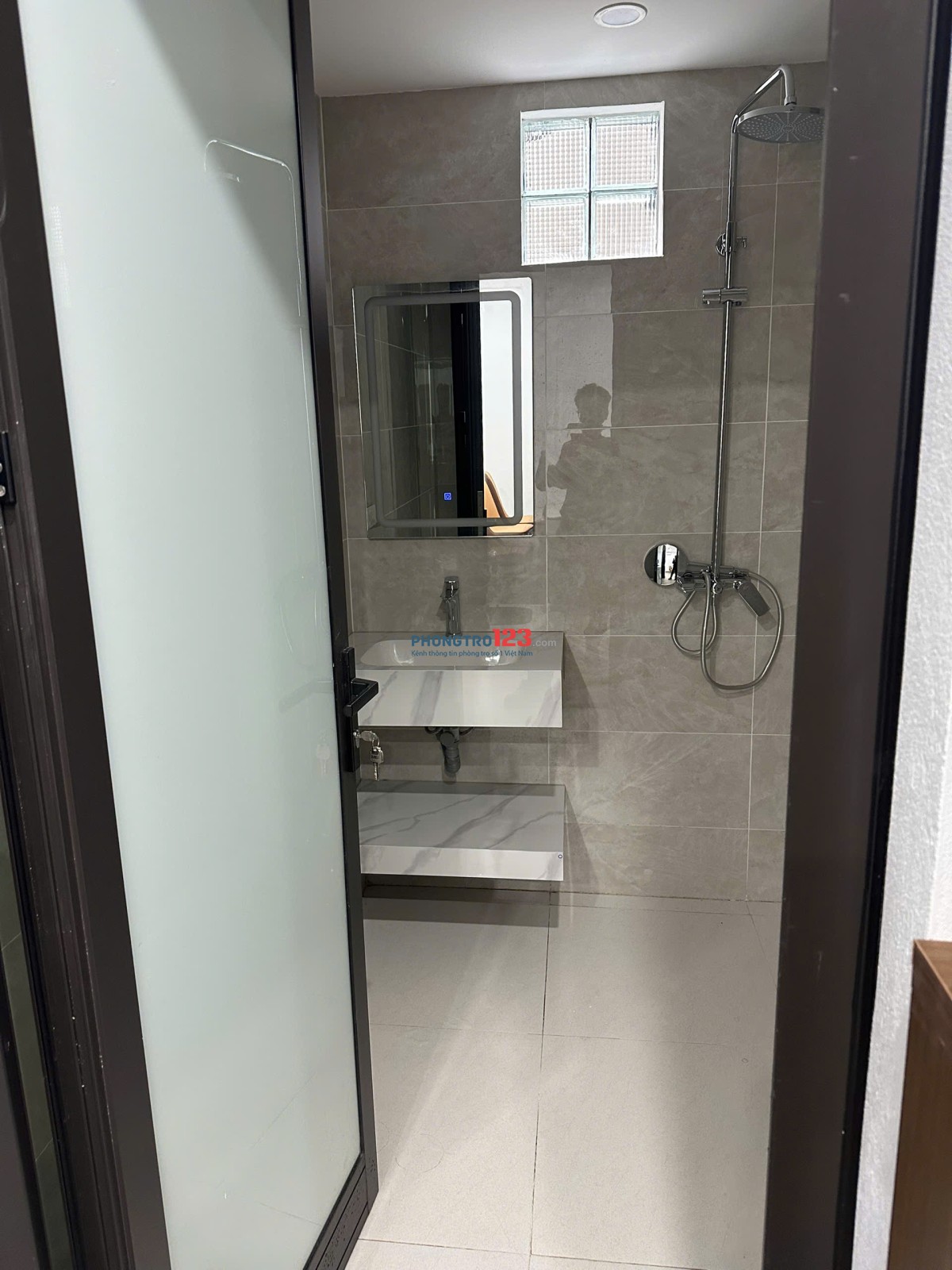 CHO THUÊ NHÀ – NGÕ 603 LẠC LONG QUÂN