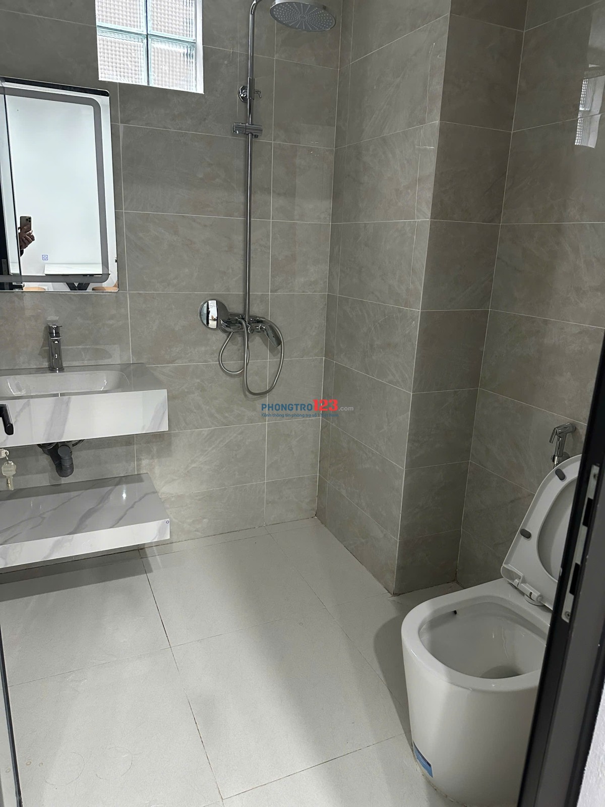 CHO THUÊ NHÀ – NGÕ 603 LẠC LONG QUÂN