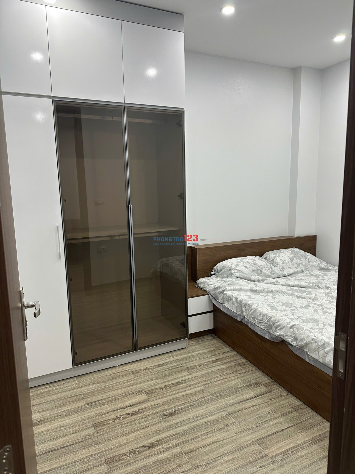 CHO THUÊ NHÀ – NGÕ 603 LẠC LONG QUÂN