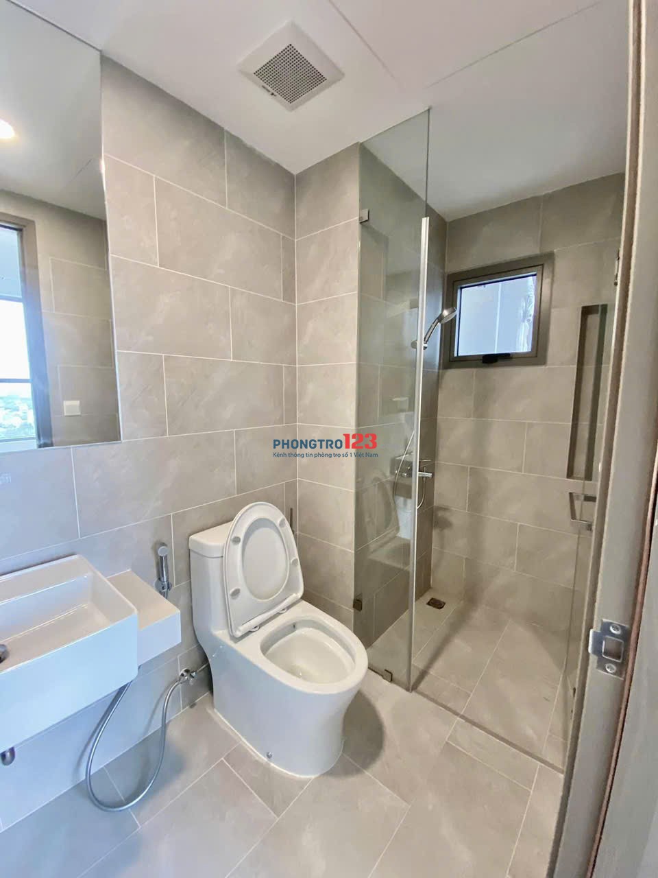 Chung cư Phúc Yên, Phan Huy Ích, TB: 3p ngủ, full NT, 11tr/tháng, nhà mới