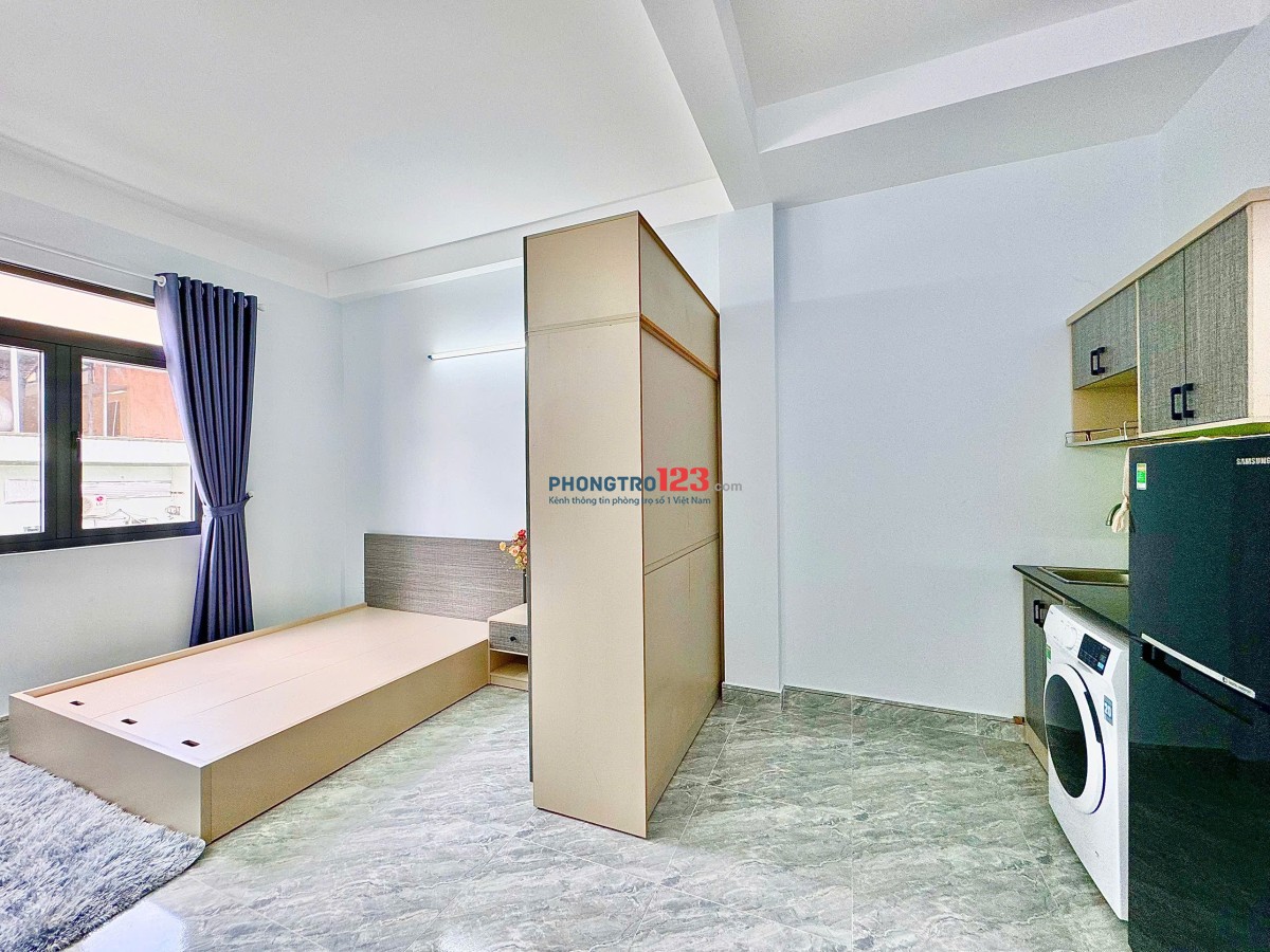 Cho Thuê Studio 28m2 Ban Công Máy Giặt Riêng Ngay Khu ETown, Tân Bình