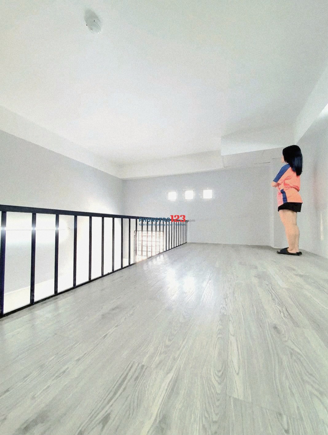 ????????Ngay lê văn sỹ - phú nhuận từ 3tr5 không giới hạn người ở, có thang máy hầm xe