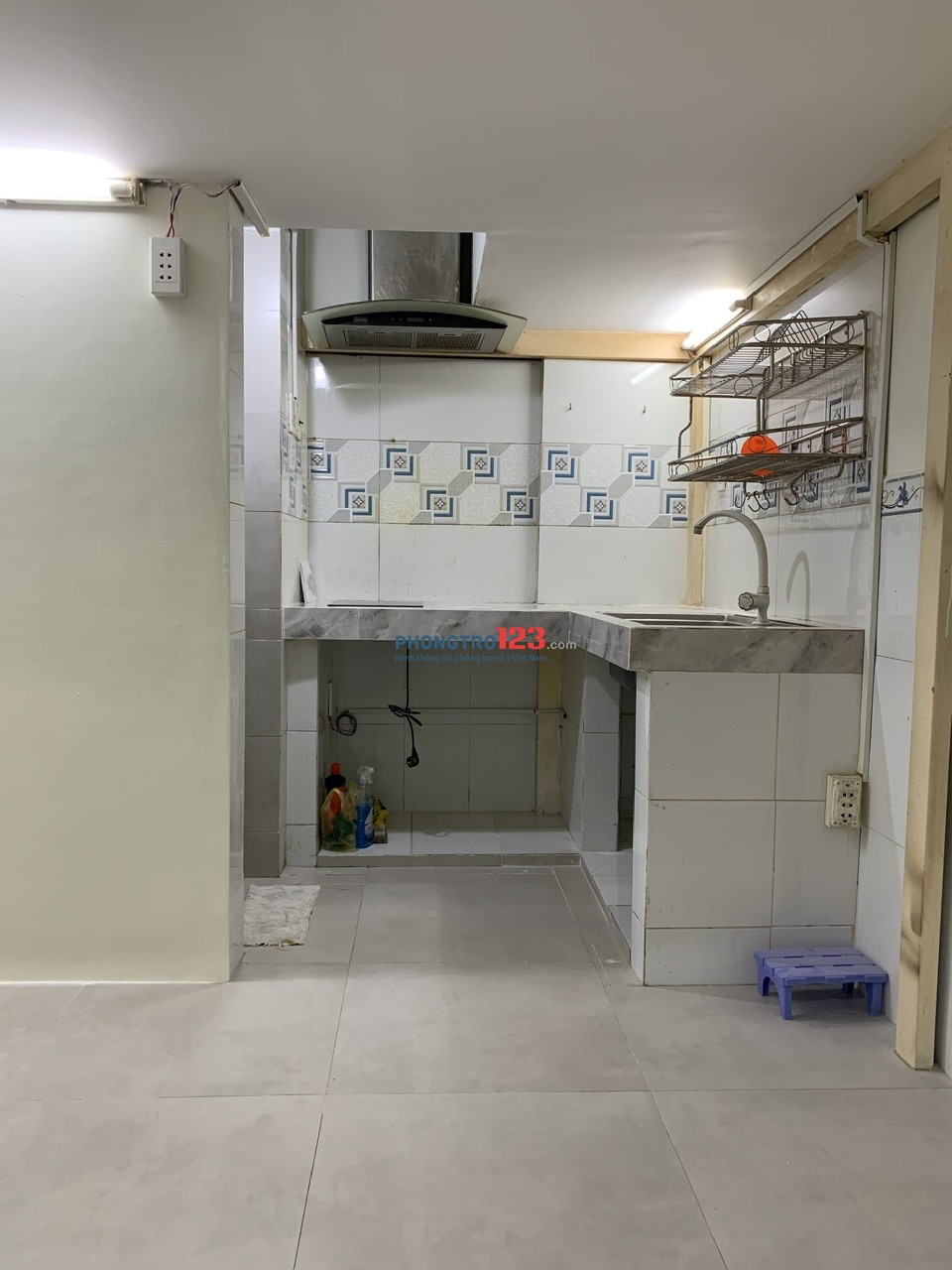 Cho thuê nhà, 32m2, Mai Văn Ngọc, phường Phú Nhuận, TP HCM