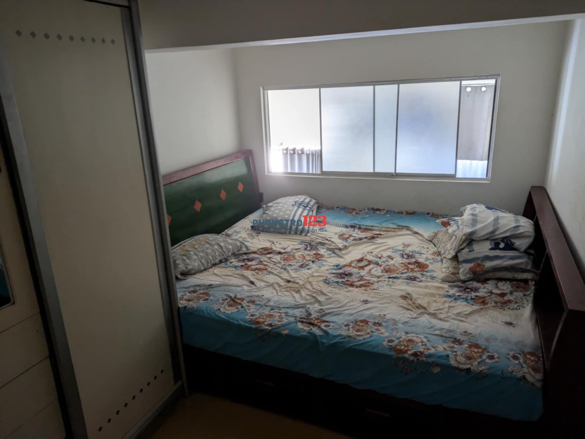 Tìm bạn ở ghép chung cư Hưng Vượng 1 quận 7