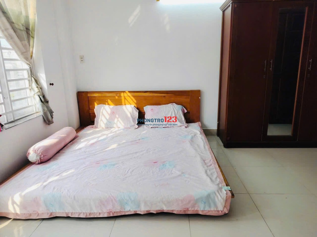 Phòng trọ mới gần ngã 4 Âu Cơ- Lạc Long Quân