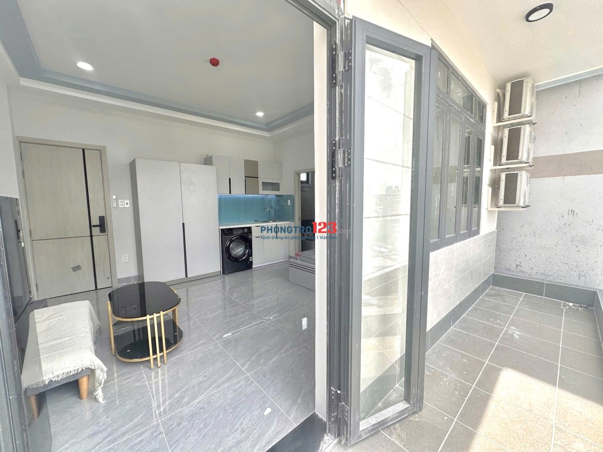 Phòng Cho Thuê Full Nội Thất Ban Công Cửa Sổ Thang Máy 35m2 Ngay Bùi Đình Tuý, Gần Q2, Q3, Q1