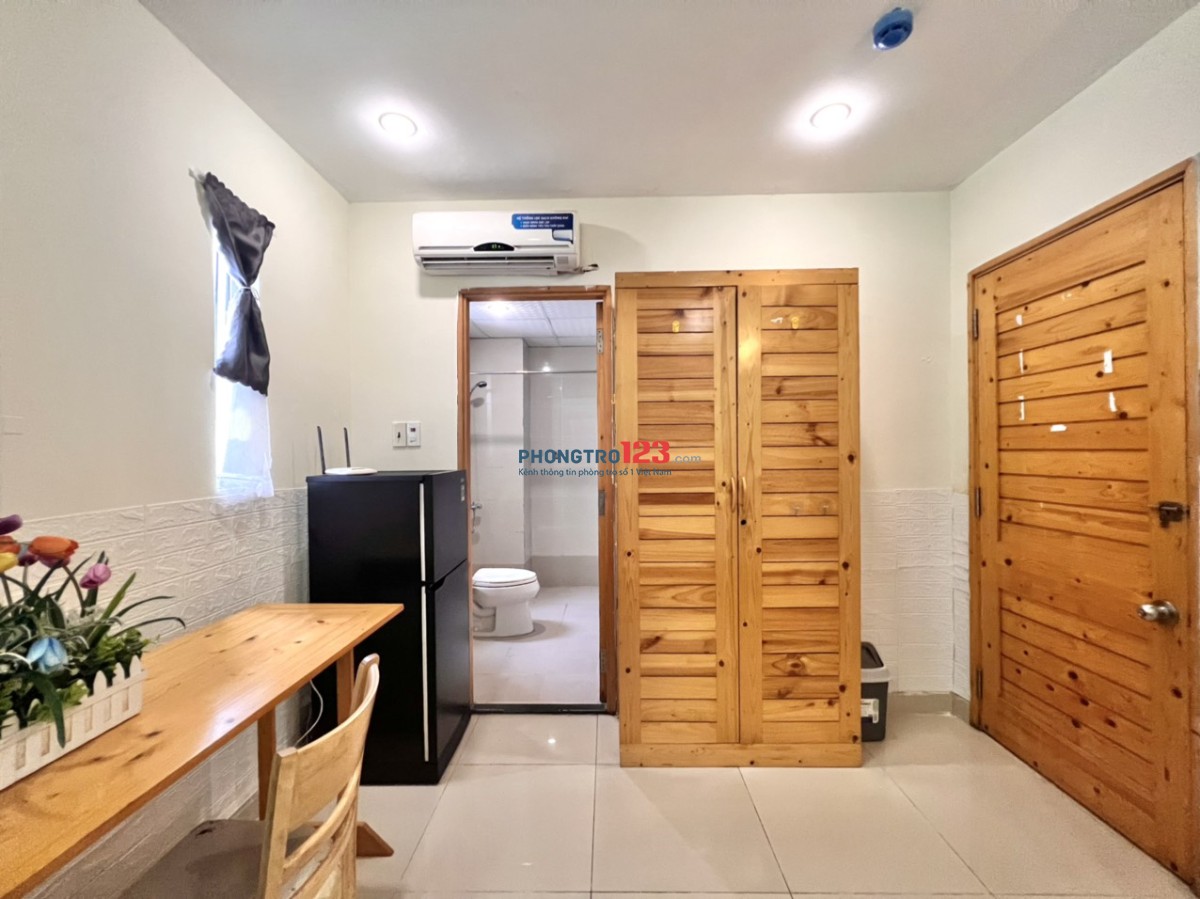 Phòng 25m2 Ngay Coopmart Nhiêu Lộc, Ngay Ngã 4 Trần Quang Diệu