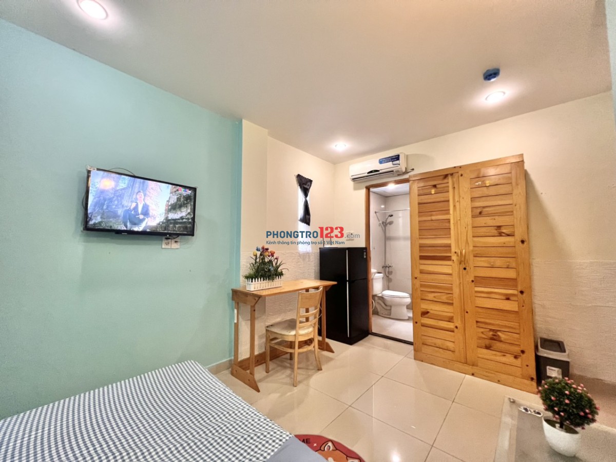 Phòng 25m2 Ngay Coopmart Nhiêu Lộc, Ngay Ngã 4 Trần Quang Diệu