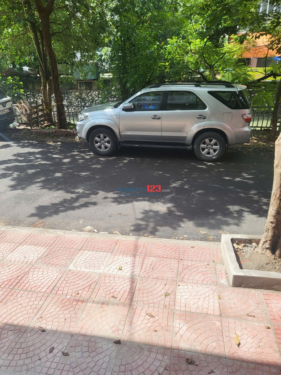 CHO THUÊ PHÒNG 3n1k TẦNG 3 NHÀ MẶT ĐƯỜNG CÓ THANG MÁY, Phố Phương Mai,