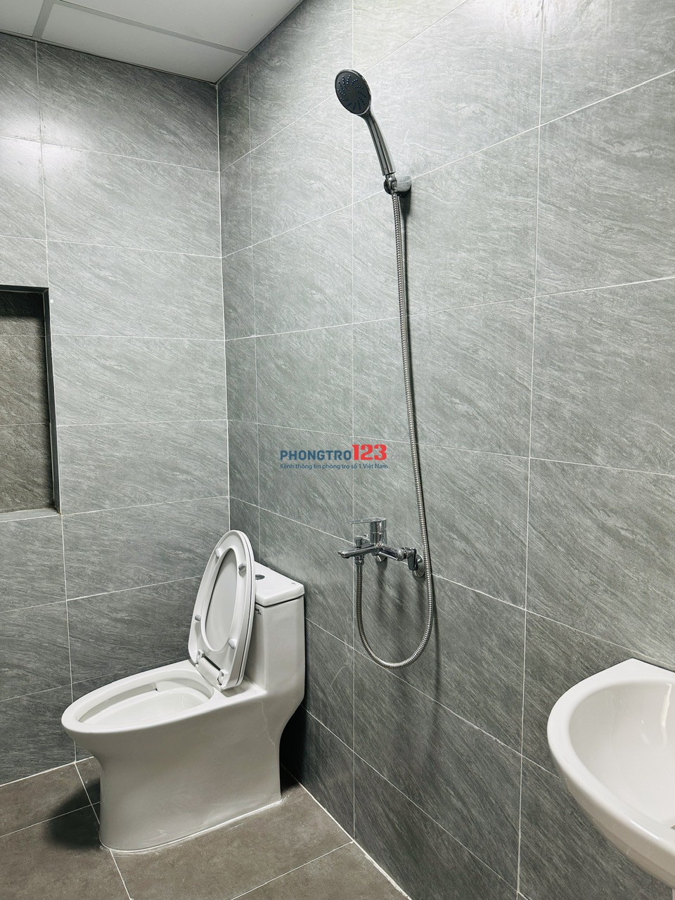 PHÒNG MỚI 100% KHU HOÀ XUÂN - 510 MAI CHI THỌ