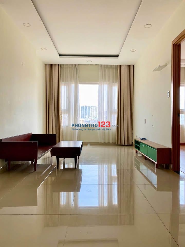 Căn hộ 3 ngủ ở Chung cư Bảy Hiền-Có nội thất giá 11tr