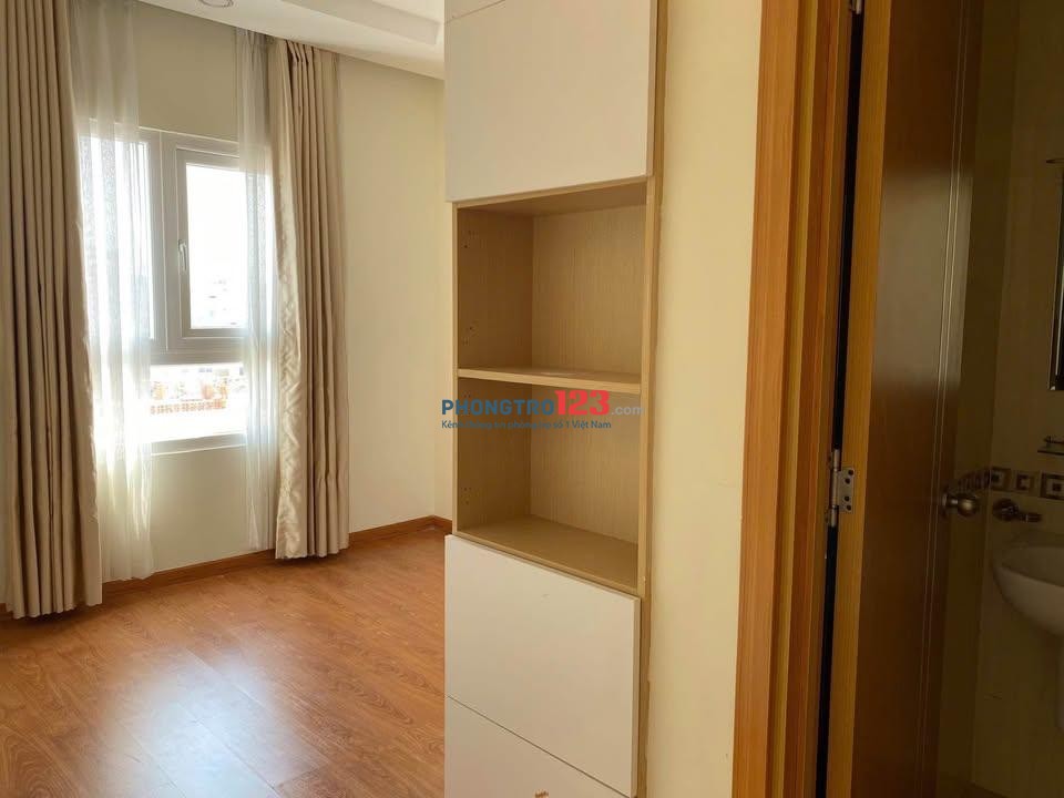 Căn hộ 3 ngủ ở Chung cư Bảy Hiền-Có nội thất giá 11tr