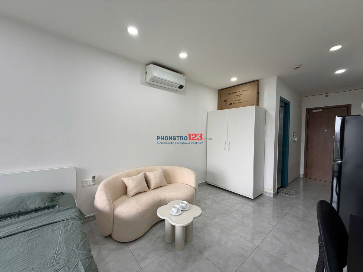 Chung cư Sky center ,P2,Tân Bình căn hộ office 1p ngủ, nội thất giá 12tr