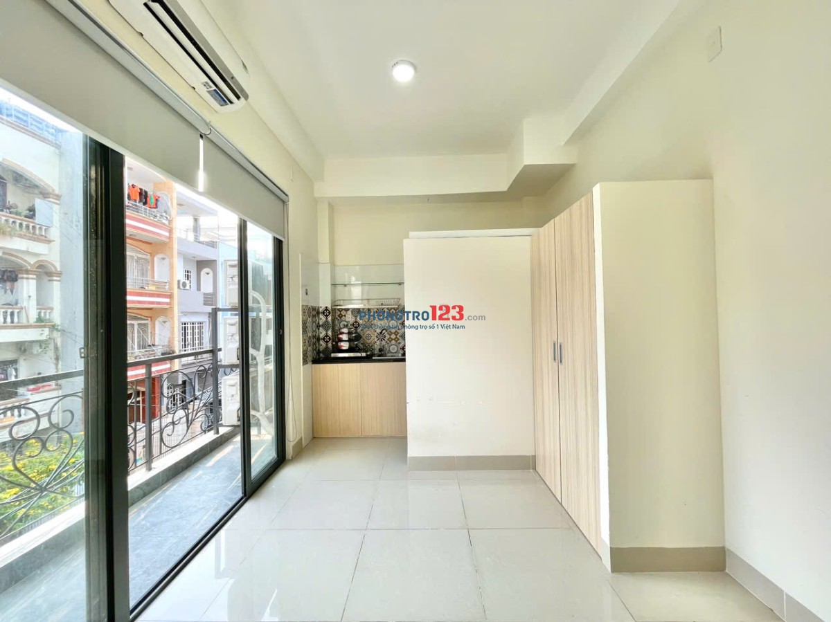 PHÒNG BAN CÔNG MỚI XÂY GẦN VÒNG XOAY LÊ ĐẠI HÀNH - LOTTE