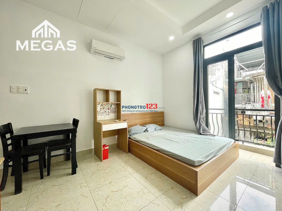 Cho Thuê Phòng Ban Công ngay Lê Văn Duyệt, Bình Thạnh gần cầu Bông giáp Q1. Full nội thất