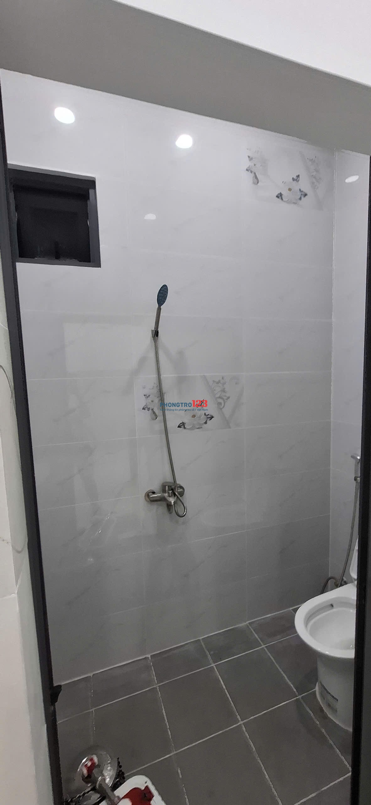 CHO THUÊ MẶT BẰNG (36m2) MỚI XÂY(GẦN ĐƯỜNG HẬU GIANG, QUẬN 6 - HẺM RỘNG)