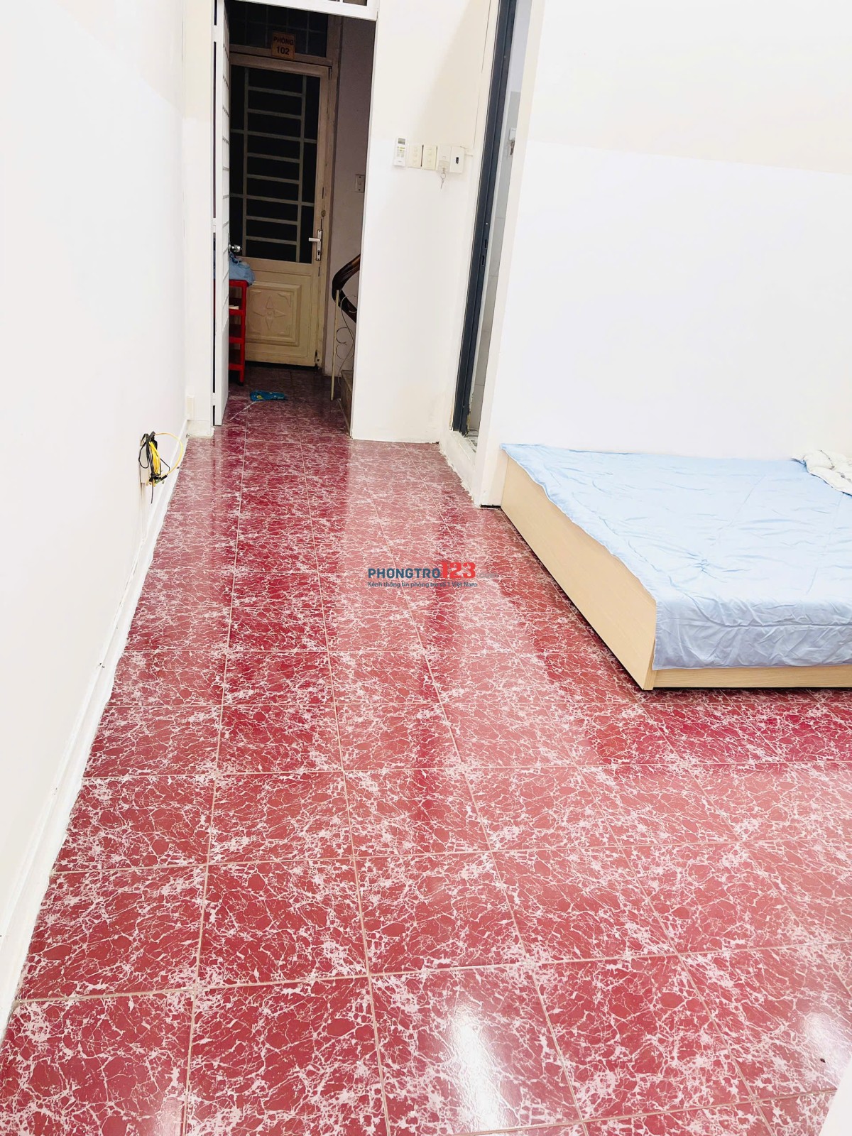 CHDV full nt ban công tách bếp Giải Phóng Tân Bình chỉ 5 triệu 300k