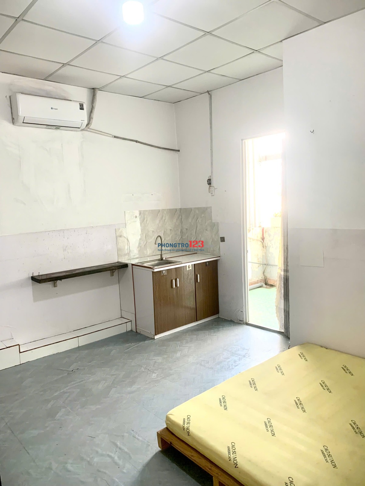 Chính chủ cho thuê phòng ban công rộng dãi thông thoáng