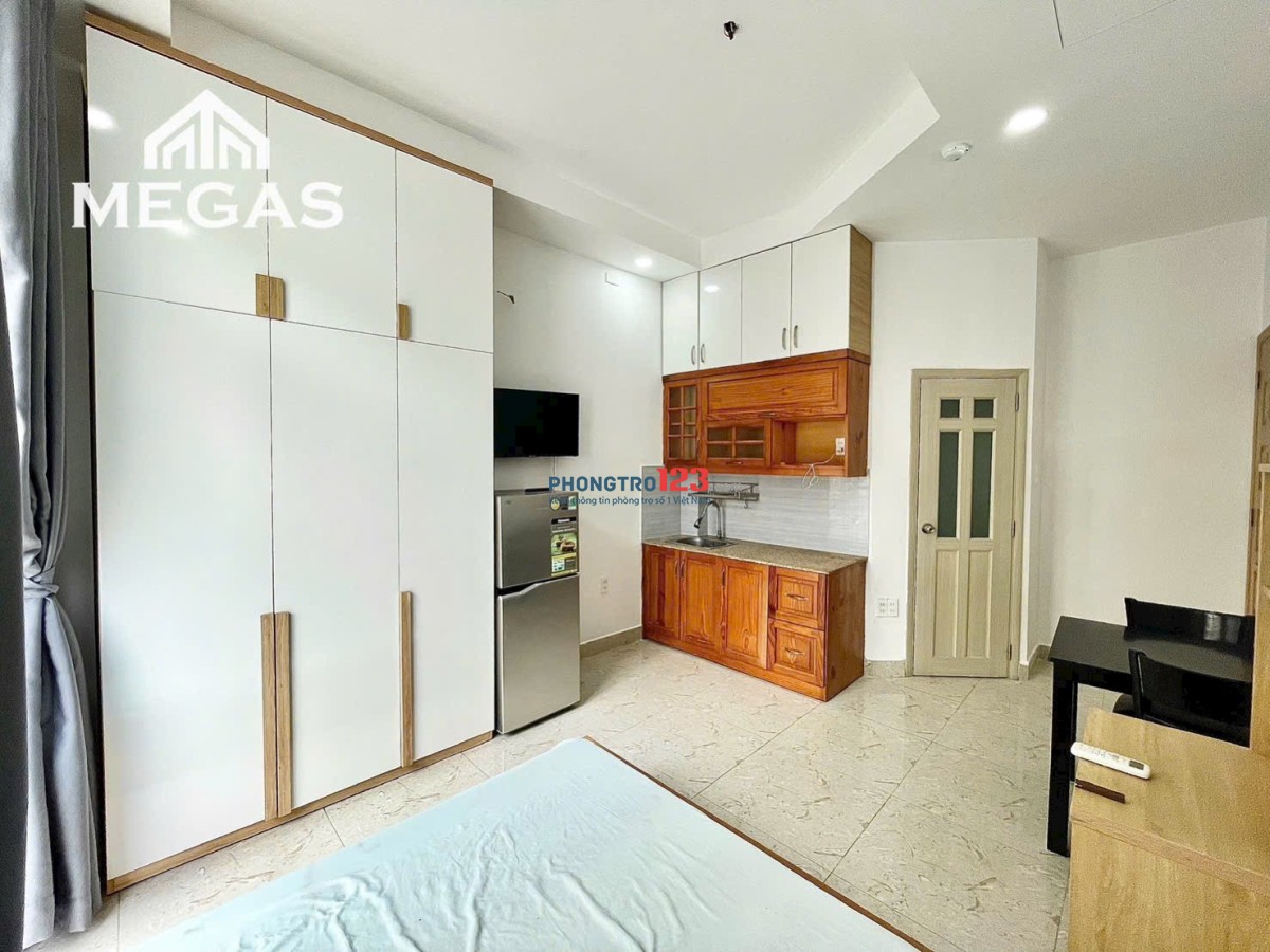 Cho Thuê Phòng Ban Công ngay Lê Văn Duyệt, Bình Thạnh gần cầu Bông giáp Q1. Full nội thất