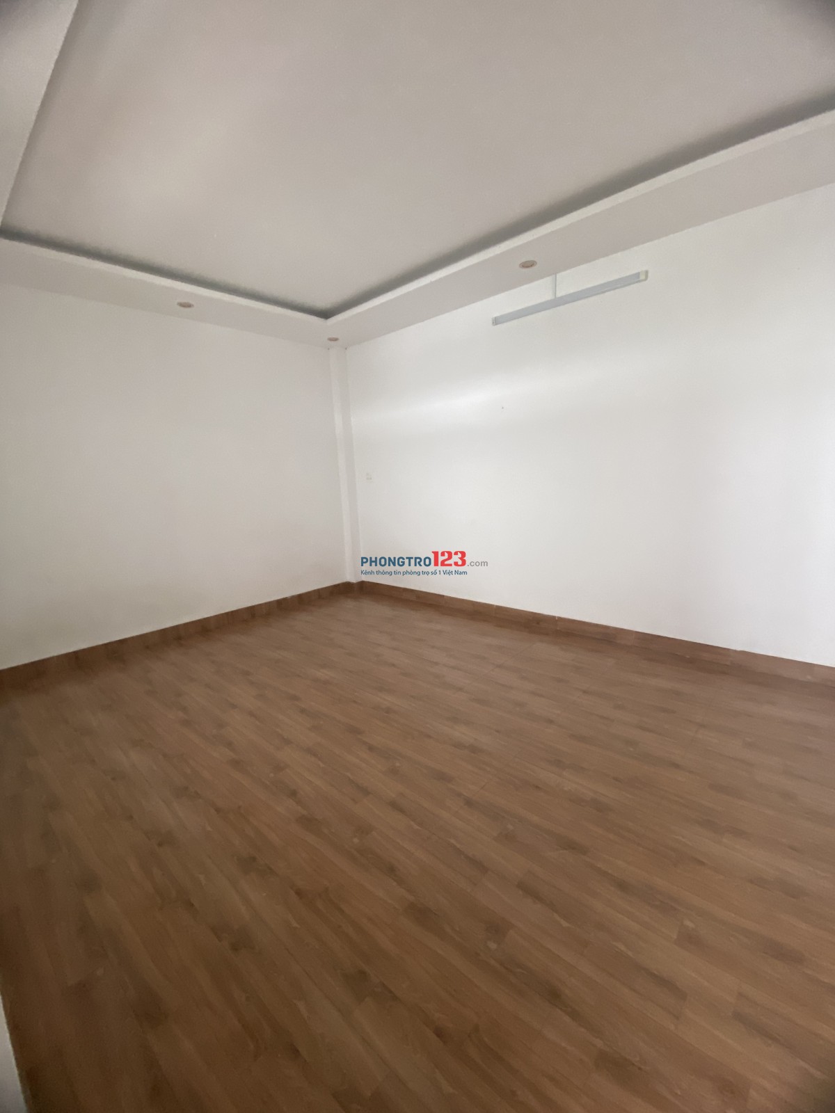 cho thuê căn hộ 3 phòng ngủ hai toilet ban cong rộng gần công viên