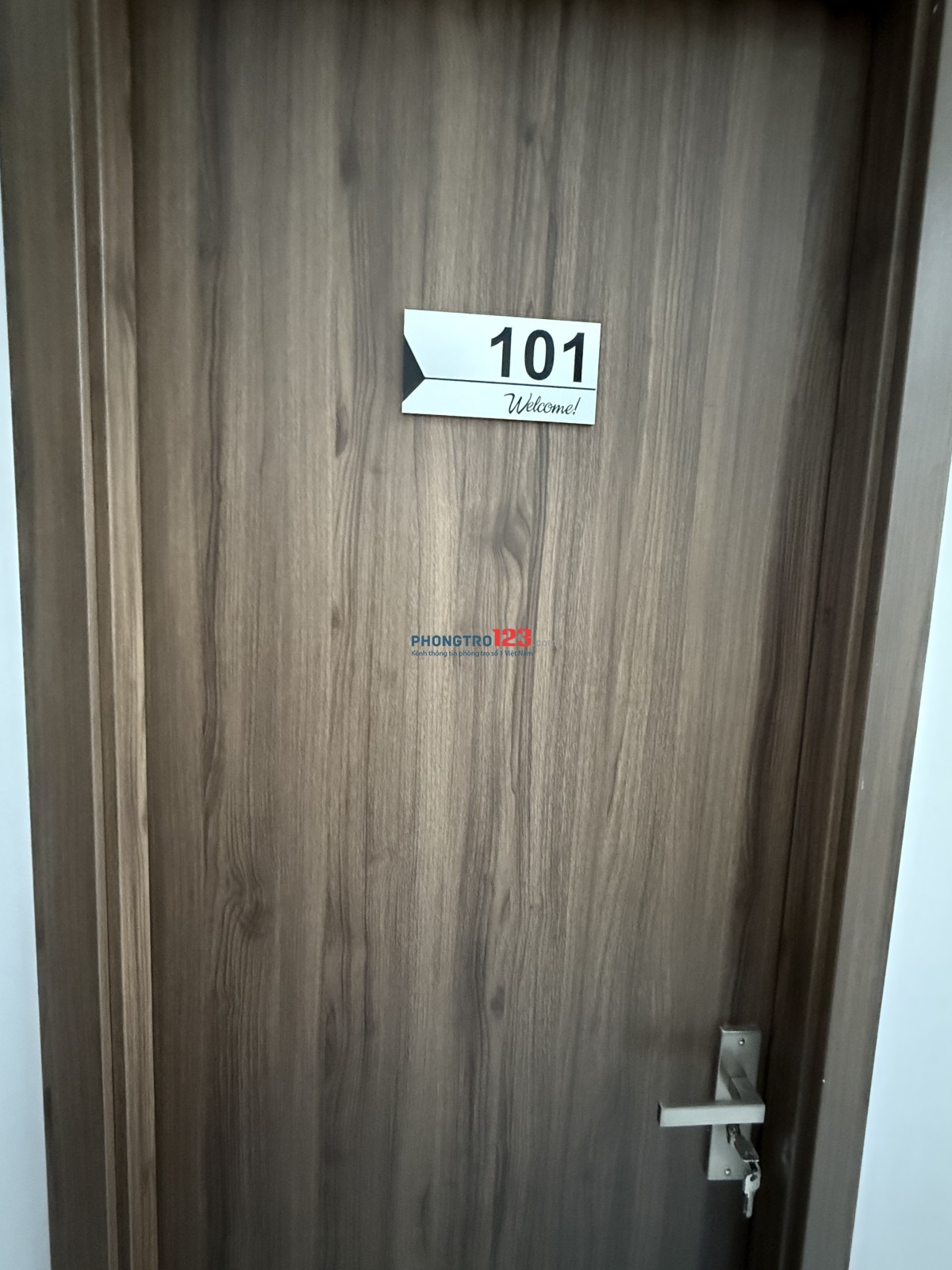 Phòng full nội thất , mới xây 100% , ưu đãi tháng đầu tiên